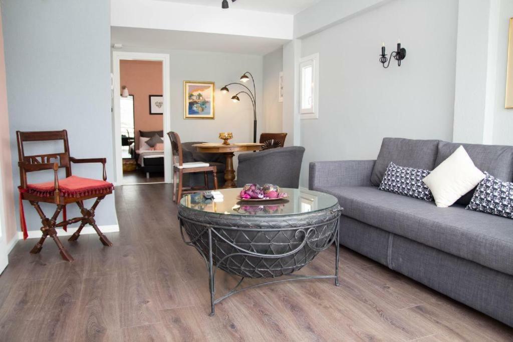 Port View Suites 2 カヴァラ エクステリア 写真